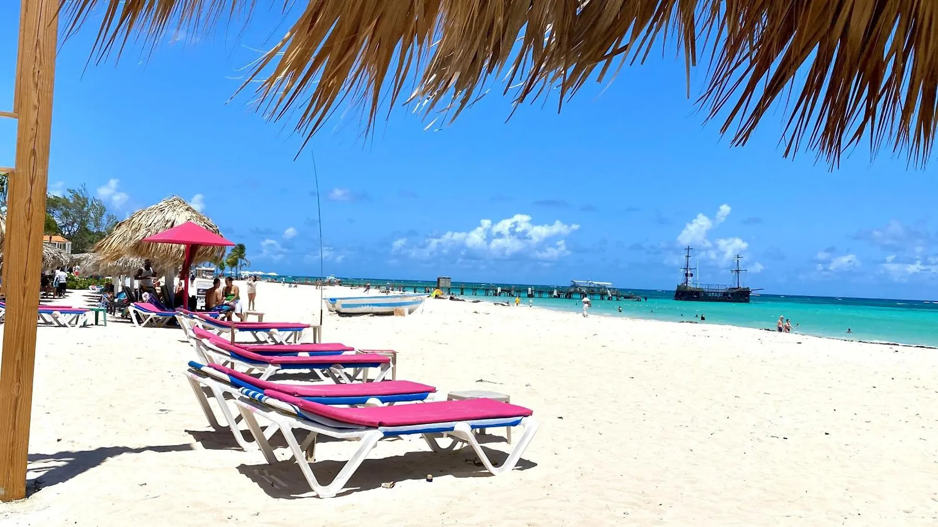 Madonna Pool Beach Los Corales Punta Cana Apartamento