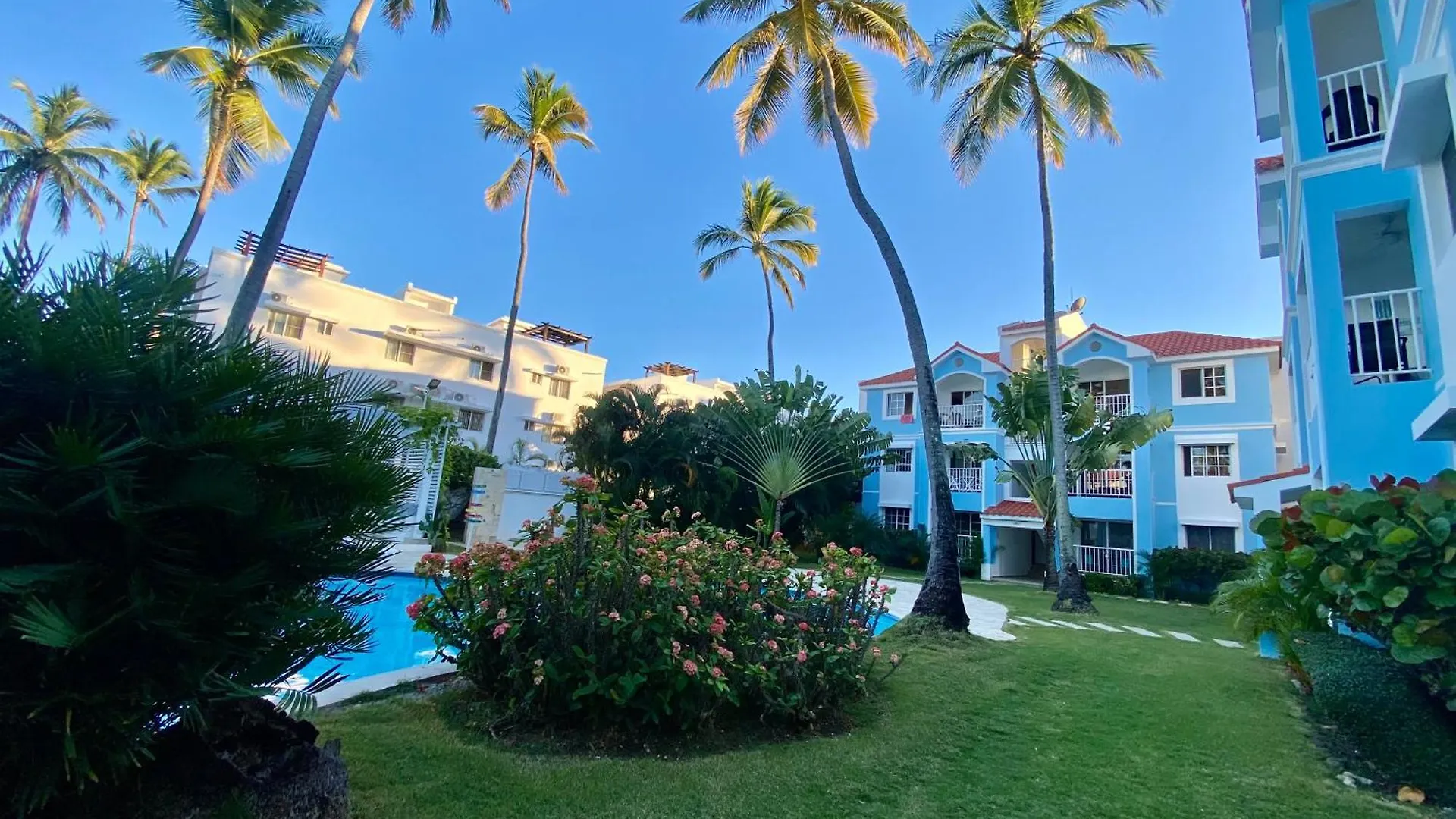 Madonna Pool Beach Los Corales Punta Cana Apartment